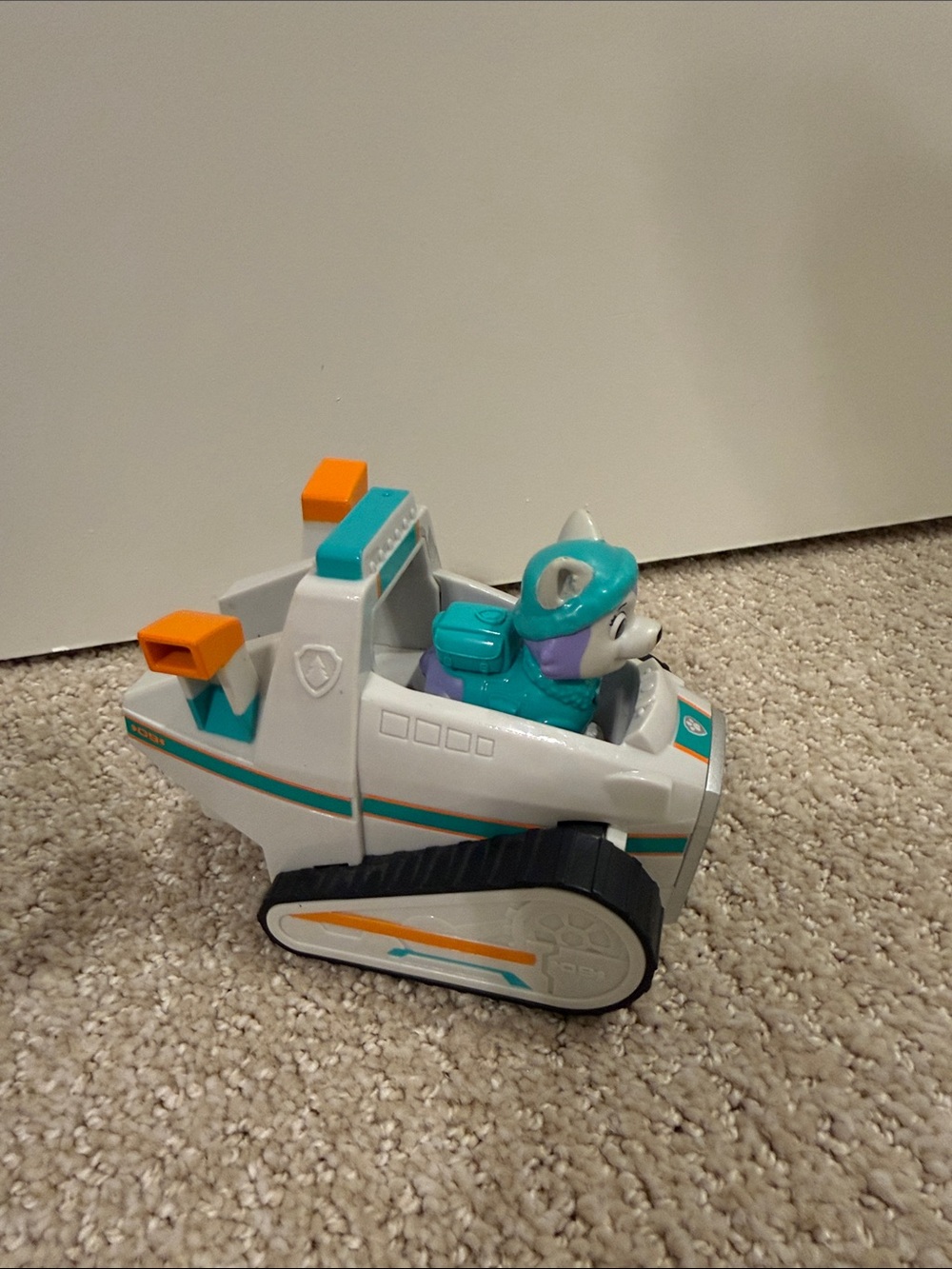 Paw Patrol Rex and Everest - Picture 3 of 3